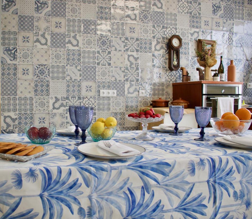 Entheos Hostel Lerin Kültér fotó