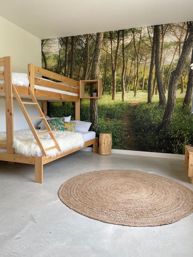 Entheos Hostel Lerin Kültér fotó