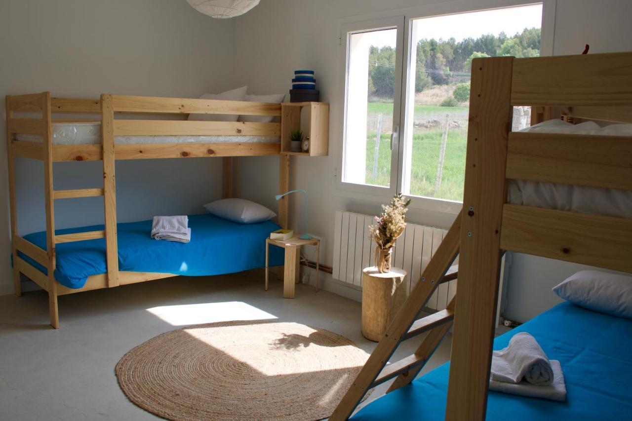 Entheos Hostel Lerin Kültér fotó