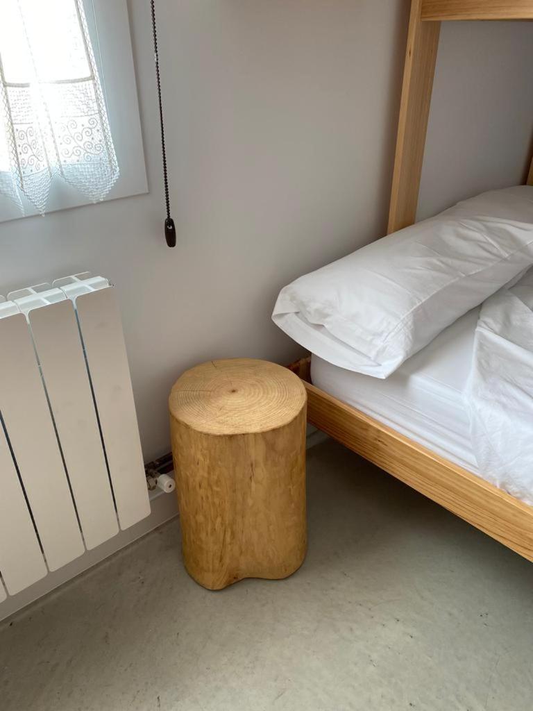 Entheos Hostel Lerin Kültér fotó