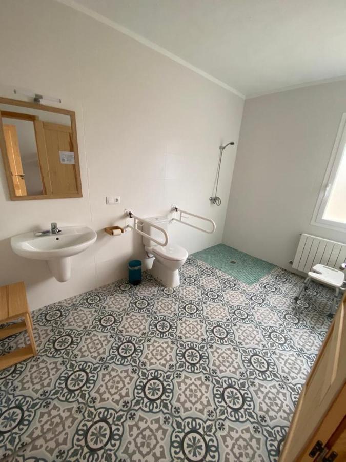 Entheos Hostel Lerin Kültér fotó