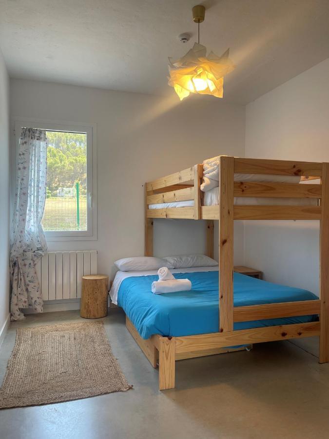 Entheos Hostel Lerin Kültér fotó